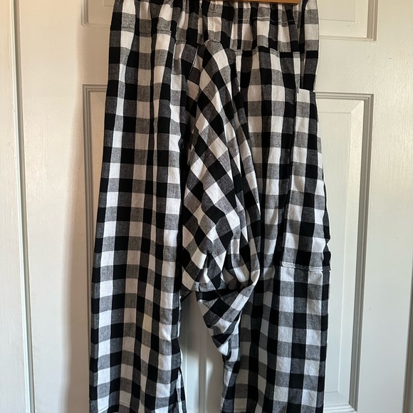 Megan-Ilene pocket box pant - Picture 3 of 5